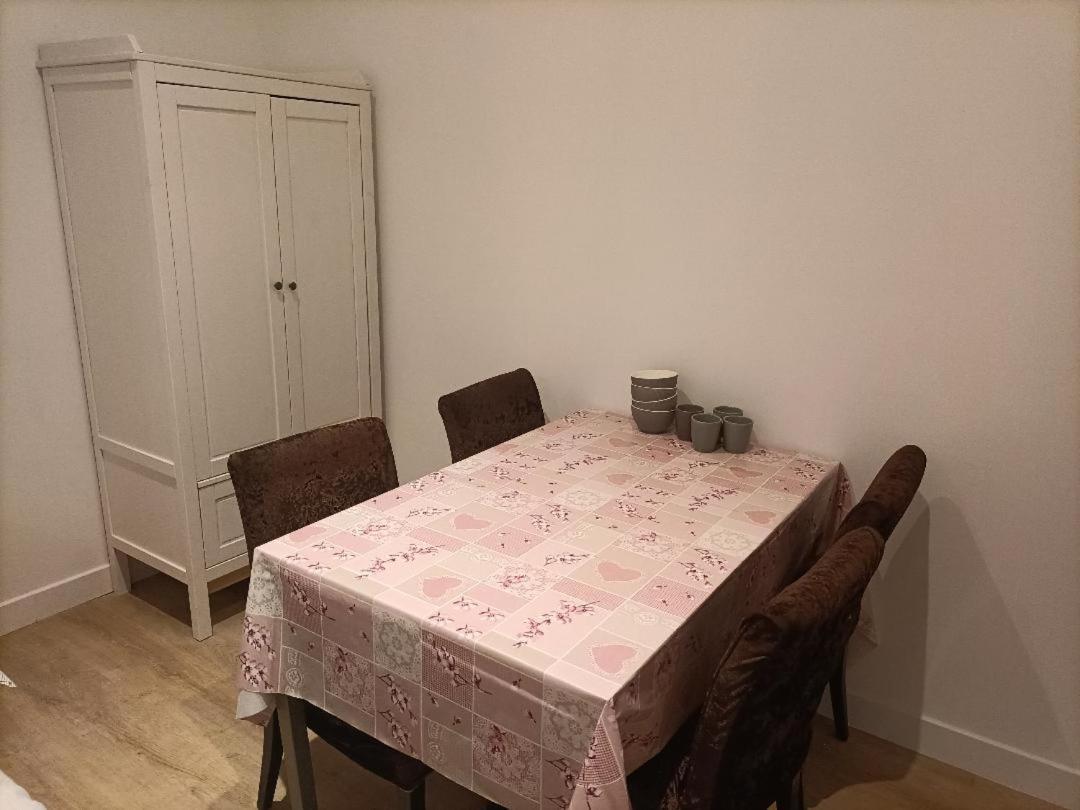 A 7 Minutes De L'Aeroport Cdg 1 Bed & Breakfast Thieux  Bagian luar foto